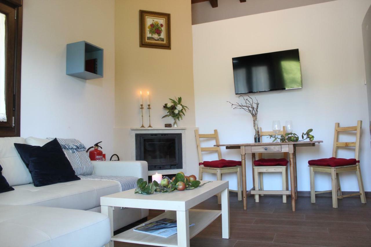 Las Carriles Apartamentos Rurales Oviñana Extérieur photo